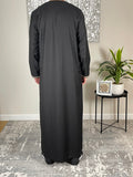 Premium Men’s Black Gold Embroidered Omani Thobe