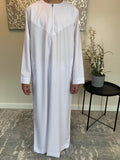 Boys White Omani Thobe Jubbah