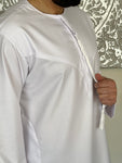 Men’s White Omani Thobe Jubbah with Tassel